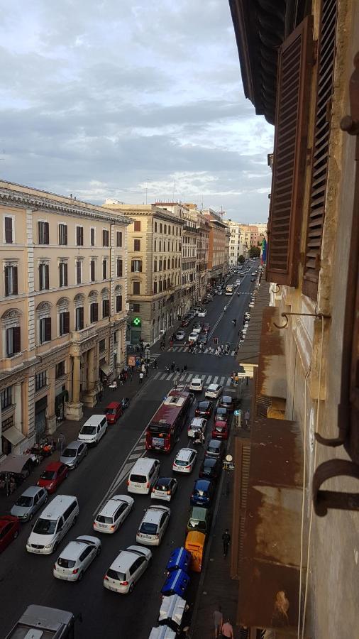 Domus Ferraro Hotel Rome Exterior photo